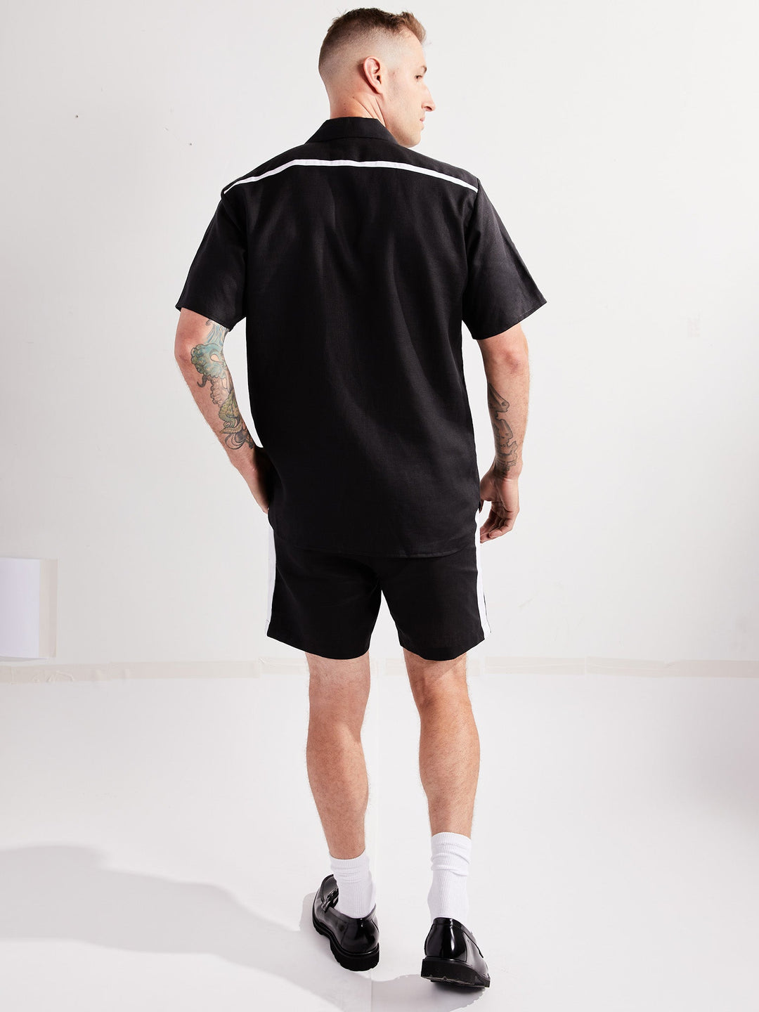 Amy Page DeBlasio Shorts Linen Shorts in Black