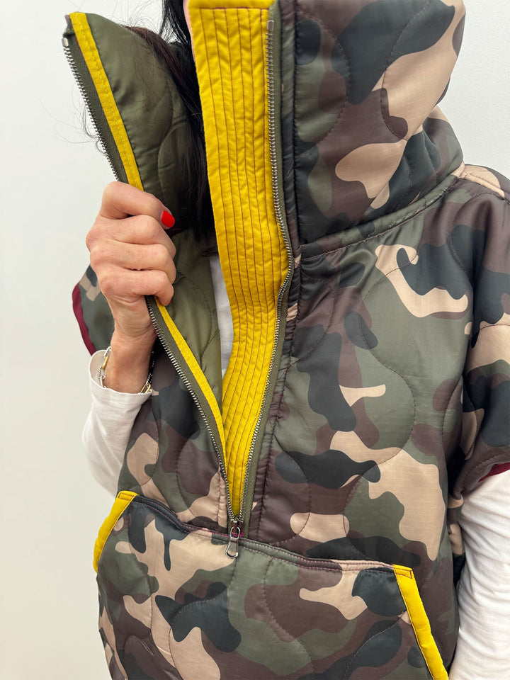 Amy Page DeBlasio Coats & Jackets THE ULTIMATE VEST IN QUILTED RIPSTOP CAMO
