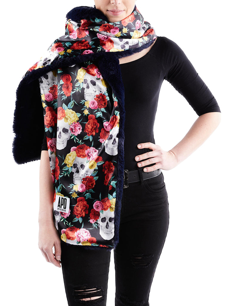 skull-print wool scarf